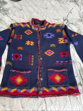 Icelandic design 100 percent wool cardigan size small southwestern pattern